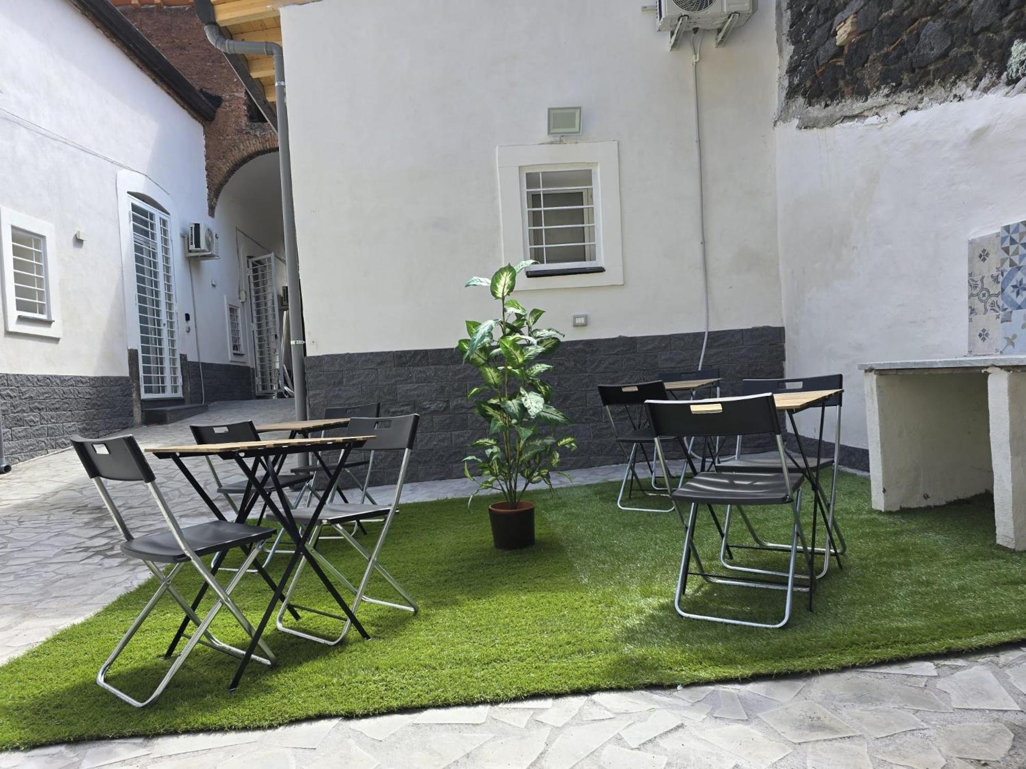 Fortino Living Spring คาตาเนีย ภายนอก รูปภาพ